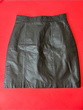 Vintage Classic Black Genuine Leather Skirt